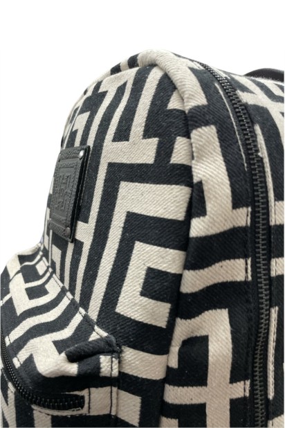 Product 697 - Image 4