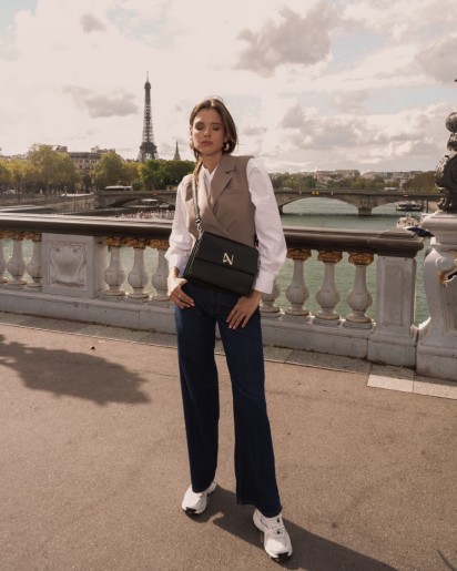 Product 934 - Image 4